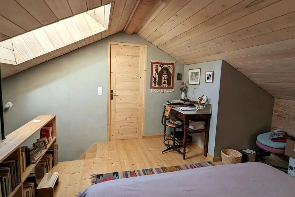 Maison Perchee A Pont De Barret 프랑스