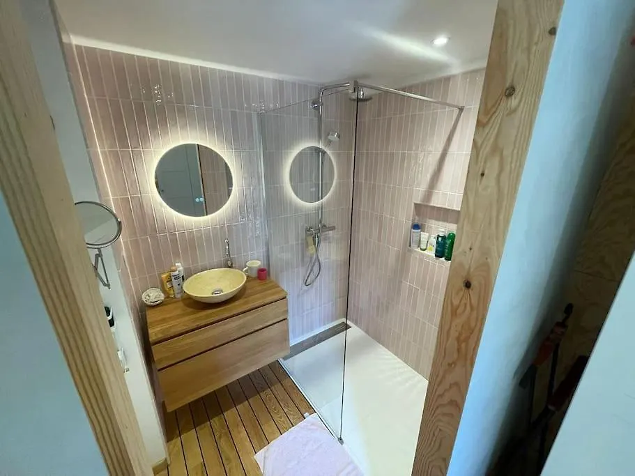 Holiday home Maison Perchee A Pont De Barret